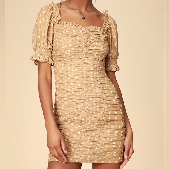 Finders Keepers Rosie Tan Polka Dot Ruched Fitted Feminine Mini Dress Size Small - Picture 1 of 16